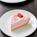 Easy Gluten-Free No Bake Strawberry Yogurt Pie: The Perfect Summer Dessert!