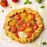 Easy & Delicious Gluten-Free Tomato Galette: A Crowd-Pleaser!